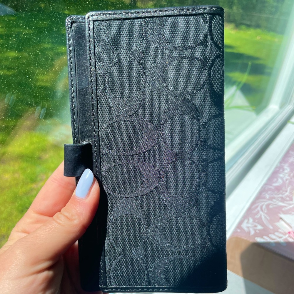 Coach Checkbook